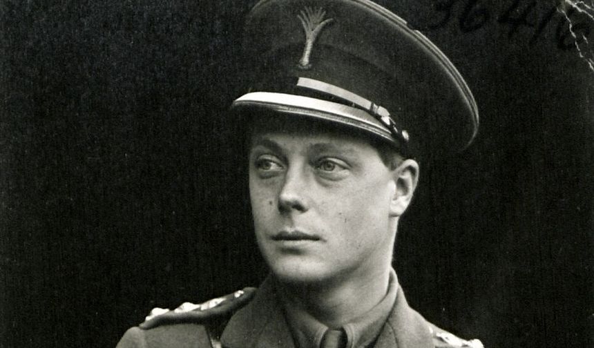 Aşkı İçin Tahtı Terk Eden Kral: VIII. Edward