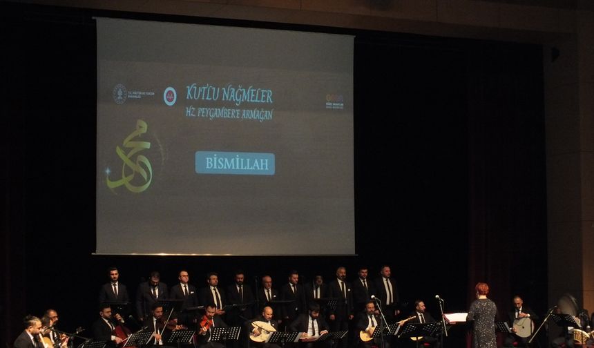 Sivas'ta THM Korosu sanatçıları konser verdi