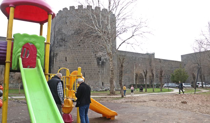 Diyarbakır tarihi surları için restorasyon çağrısı
