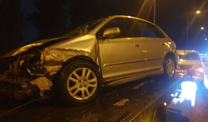 Düzce Otoyolunda Korkutan Kaza