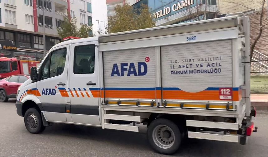 Havalandırma boşluğundan halatla kurtarıldı