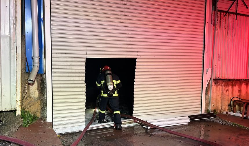 Kocaeli'de metal işleme tesisinde yangın çıktı