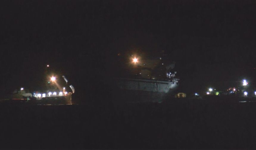 Sarıyer'de Kurtarılan Kargo Gemisi, Fırtınaya Yakalandı