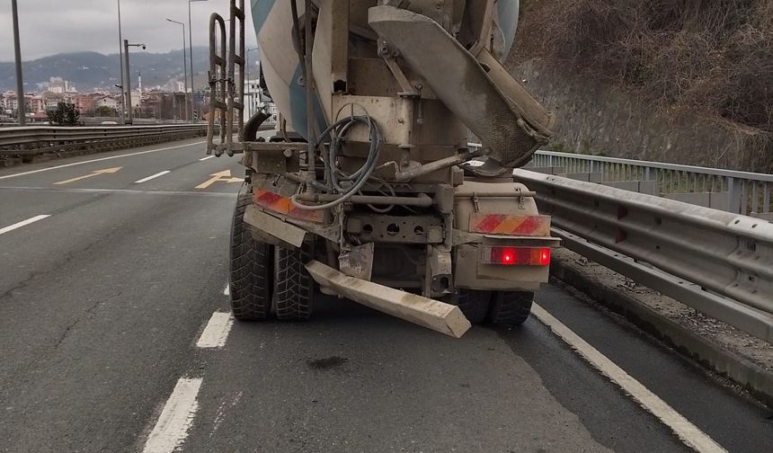 Trabzon'da zincirleme kaza: 3 yaralı