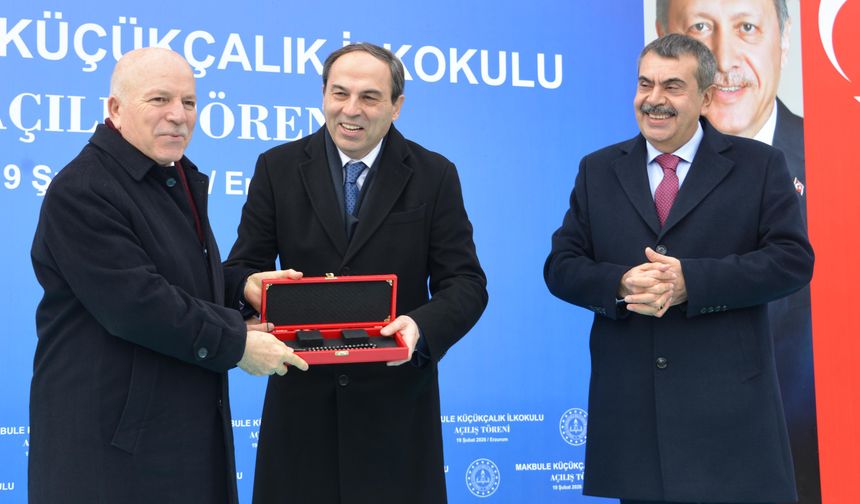 Yusuf Tekin, Erzurum'da 12 derslikli okulun açılışını yaptı