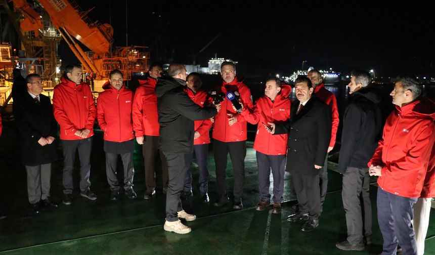 Bakan Bayraktar: "Karadeniz'de yeni sondaj dönemi başlıyor"