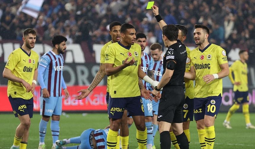 Trabzonspor-Fenerbahçe maçı olaylarında karar çıktı: 3 futbolcuya ceza verildi