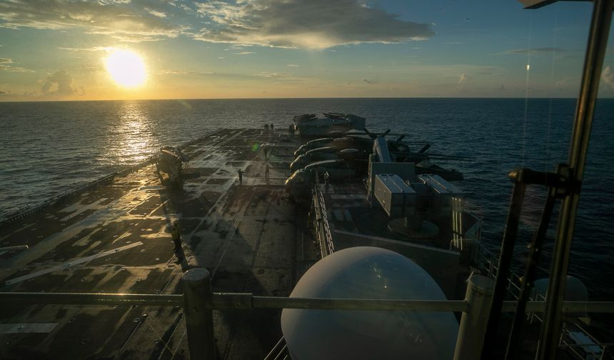 ABD Hücum Gemisi Orta Doğu'ya Neden Gitti?