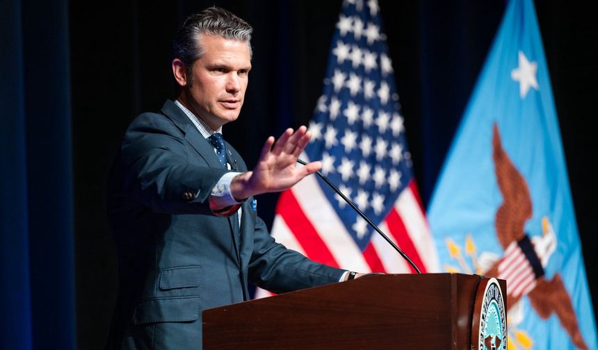 ABD Savunma Bakanı Hegseth açıkladı: "İran'da 7 bini aşkın hedef vuruldu"