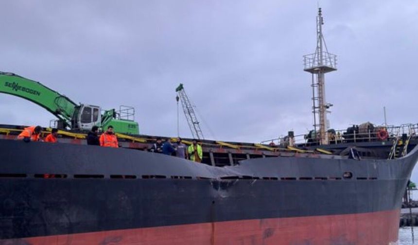 Bartın Limanı'nda Gemi Kazası