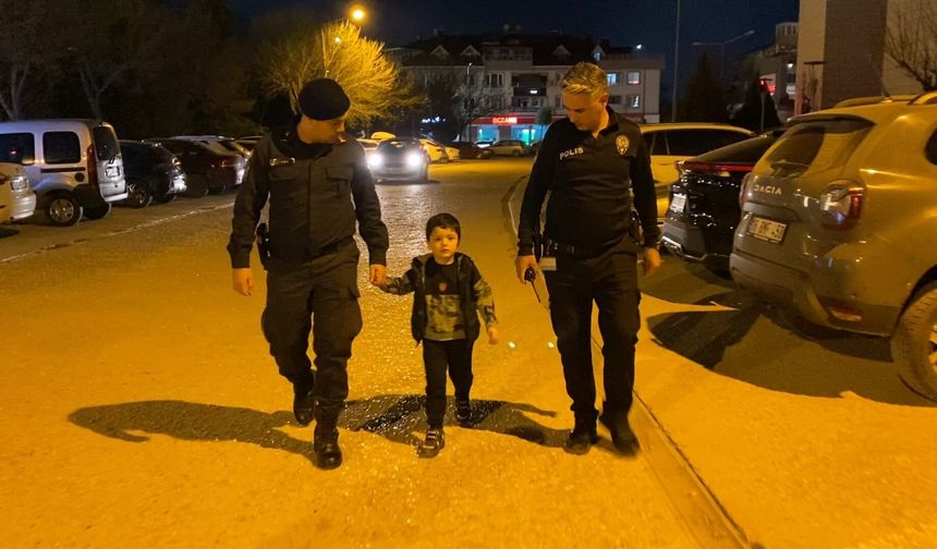 Bursa'da Hastanede Kaybolan Çocuk Bulundu