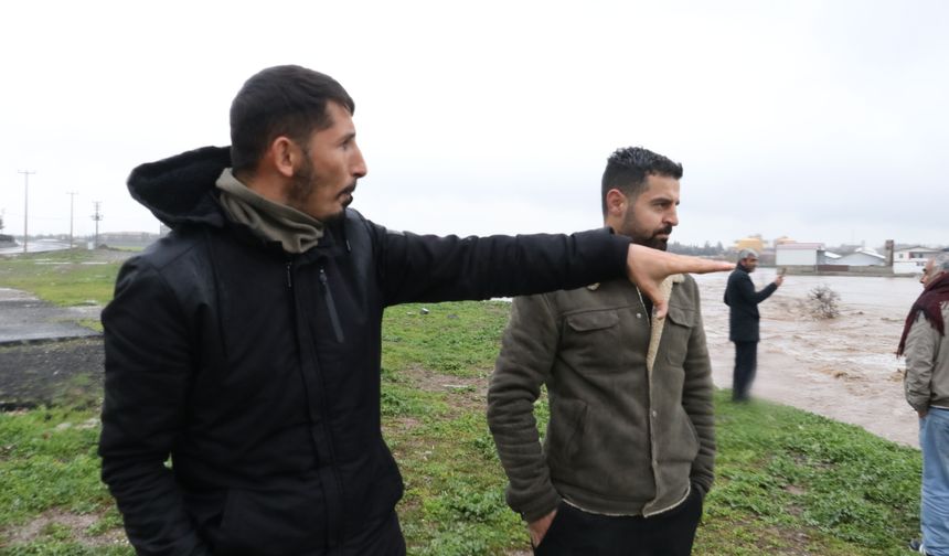 Diyarbakır'da sağanak yağış hayatı olumsuz etkiledi