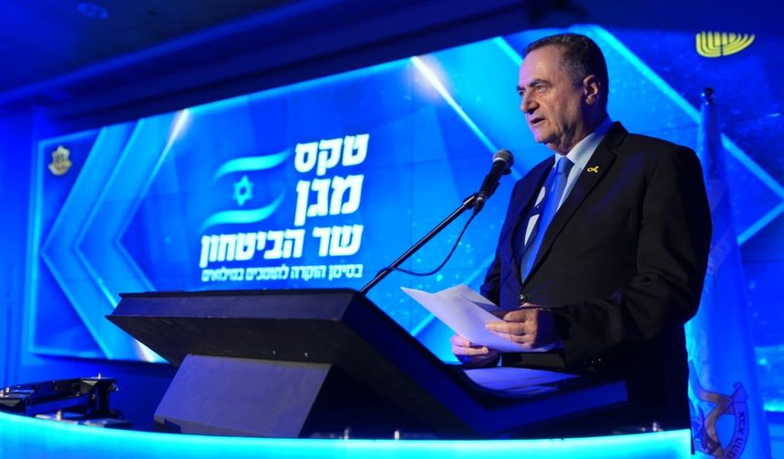 “İran'ın atayacağı yeni lider hedefimiz olacak”