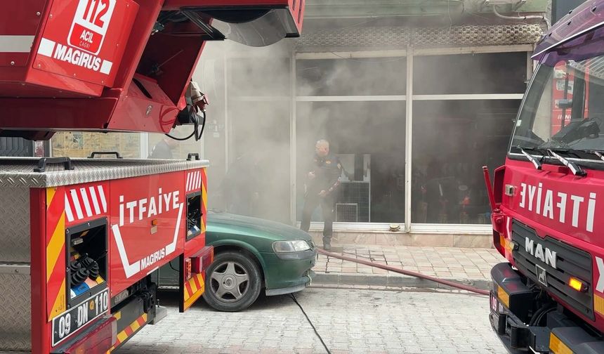 İş yerinde batarya patlayınca yangın çıktı