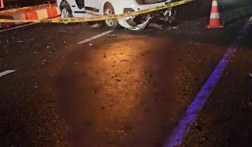 Niğde'de feci kaza: 1 ölü, 1 yaralı