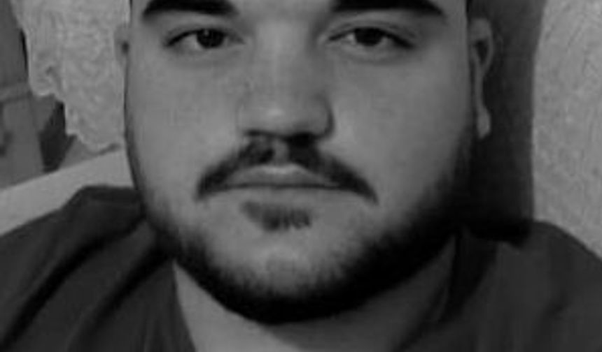 Otomobil ile kamyonet çarpıştı: 1 ölü, 1 yaralı