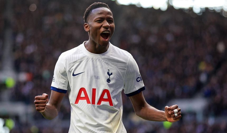 Fenerbahçe’nin Gündeminde Pape Matar Sarr Var! Galatasaray da Takipte