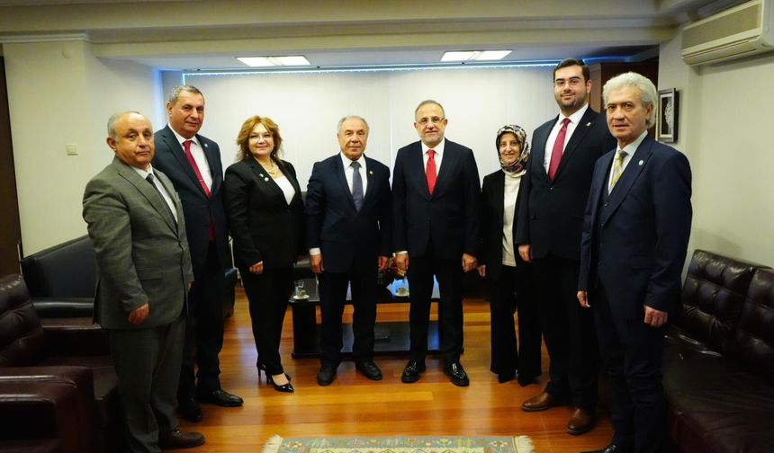 DSP Genel Merkezi’nde Bayramlaşma Trafiği