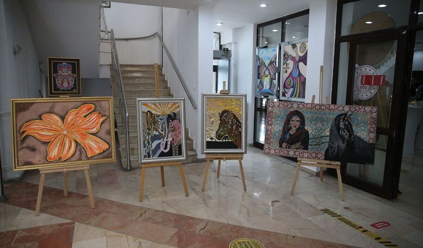 Niğde'de 'Karma El Sanatları Sergisi' açıldı