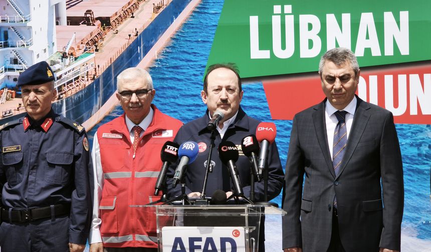 Beyrut'a gidecek yardım gemisi Mersin'den yola çıktı
