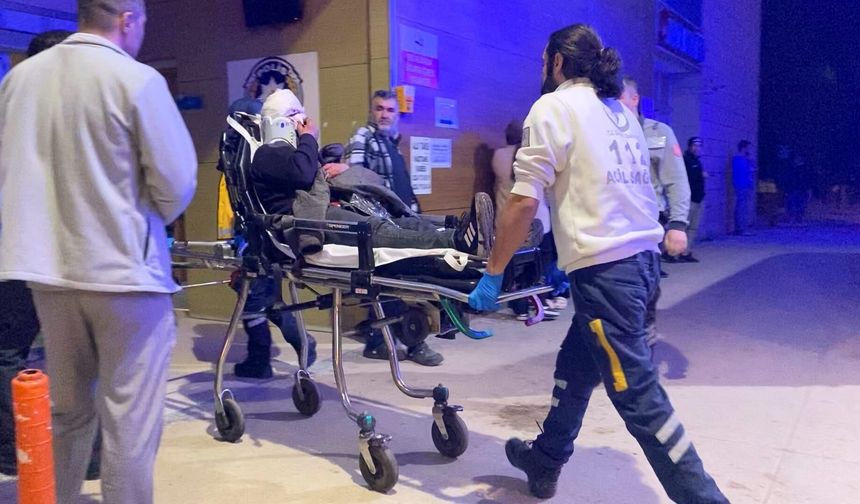 Bursa'da baltalı, sopalı kavga: 4 yaralı