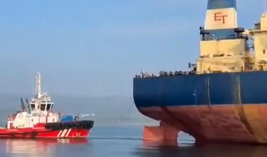 Çanakkale Boğazı'nda Gemi Arızalandı