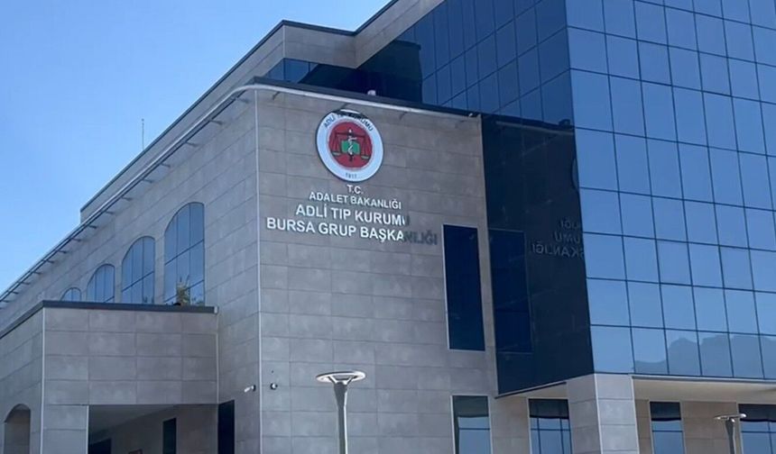 İcra takibi başlatan avukatı öldürüp kız kardeşini yaraladı