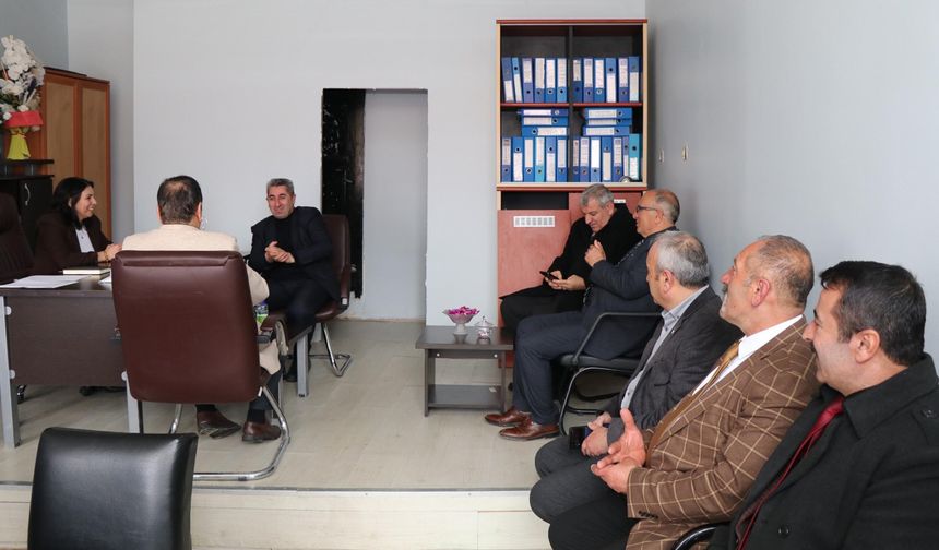 "Kadın eli, güçlü yönetim"