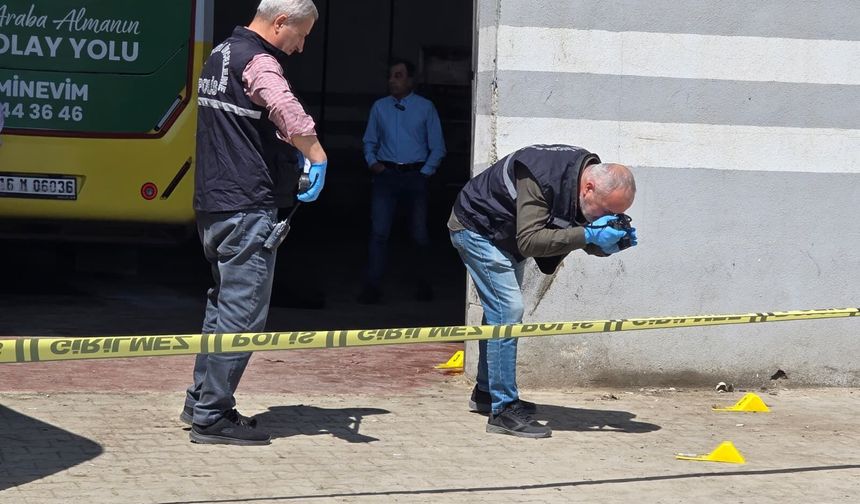 İş yerinde silahlı saldırıya uğradı