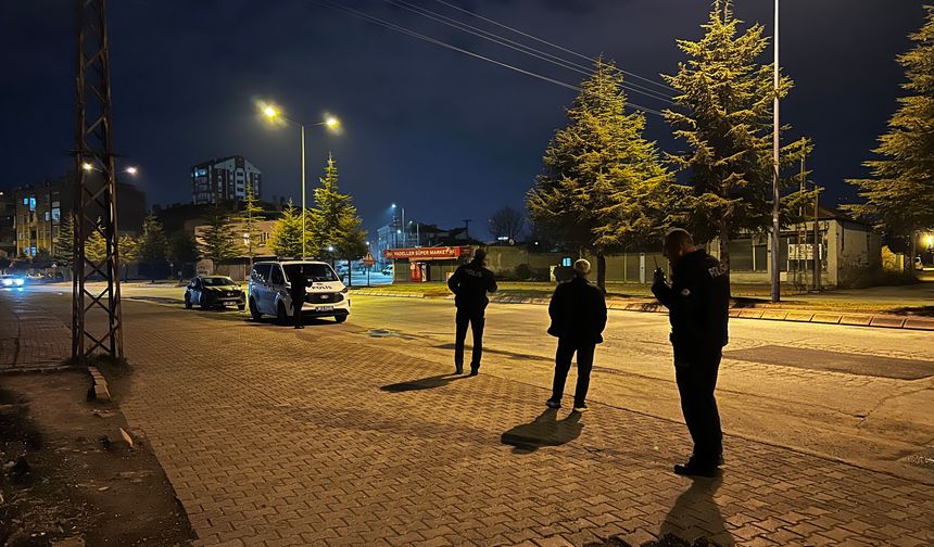 Kayseri'de bıçaklı kavga: 2 yaralı