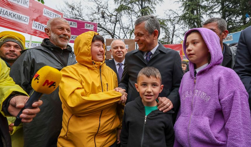 Özgür Özel'den maden işçilerine ziyaret
