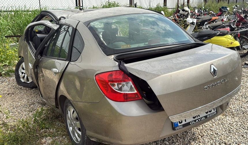 Tarsus'ta can alan otomobil kazası: 2 ölü; 2 yaralı