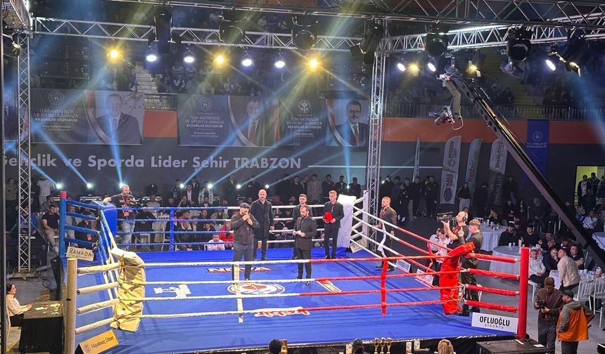 Trabzon'da boks maçında kavga