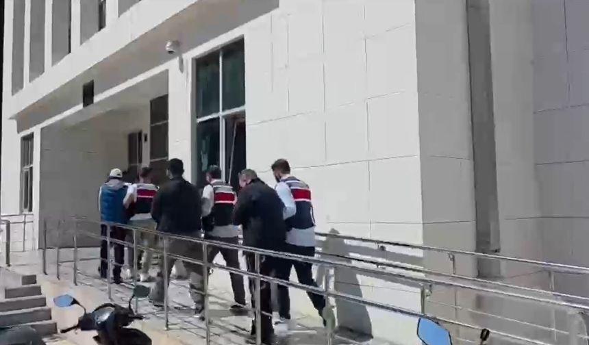 Uyuşturucu kullanımına özendiren paylaşım yapanlara 23 şehirde operasyon