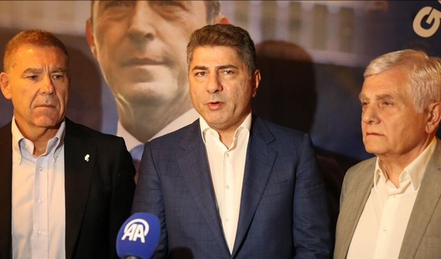 Fenerbahçe’de O İsim Adaylığını Açıkladı!