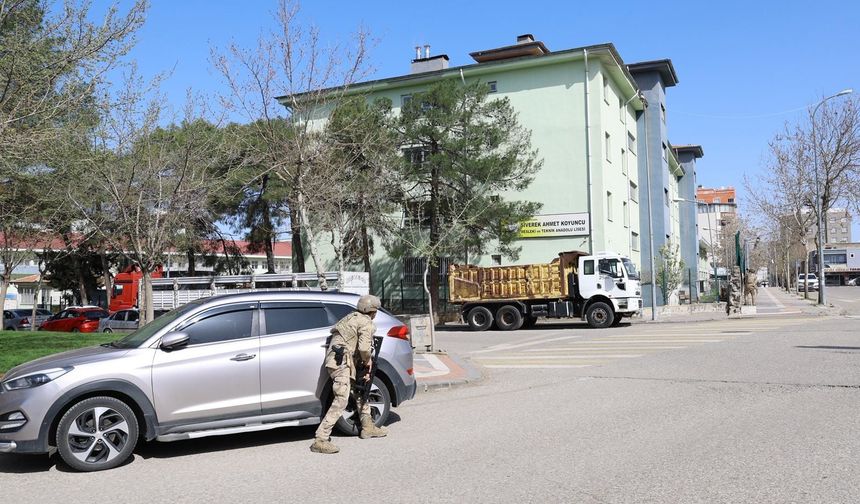 Şanlıurfa’da lise önünde silahlı saldırı: 7 yaralı