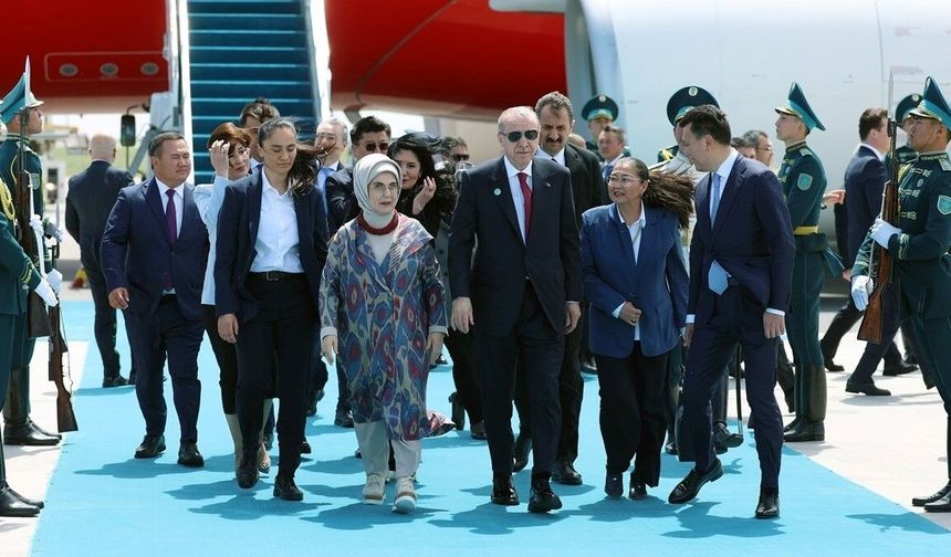 Cumhurbaşkanı Erdoğan Türkistan'a Gitti