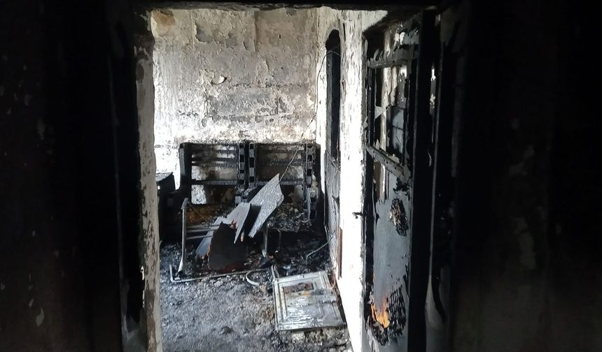 Nevşehir'de yangın: Müstakil ev kullanılmaz hale geldi