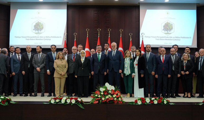 Cevdet Yılmaz, 'Yaşlı Bakım Modelleri Çalıştayı'nda konuştu