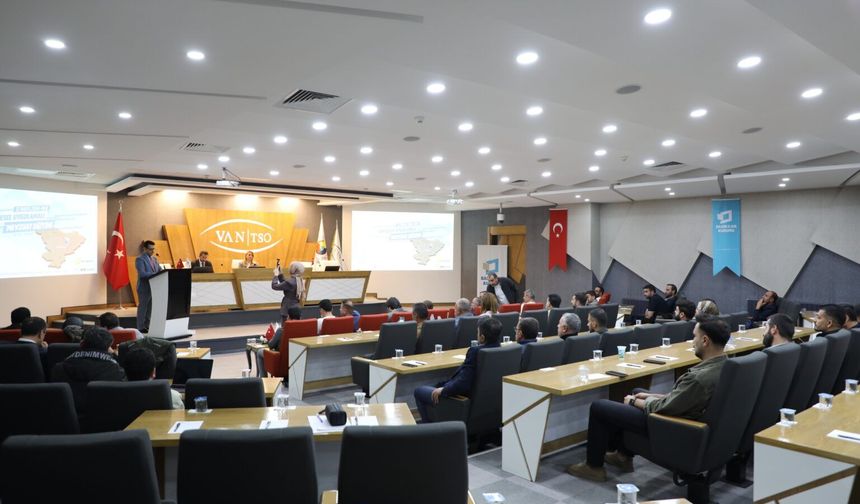Basın İlan Kurumu’nun Bölgesel Eğitim Programı Van’da Devam Etti