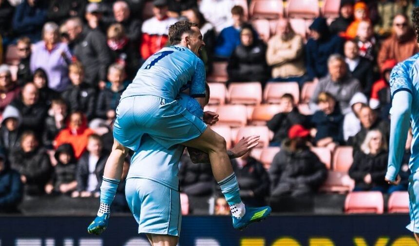 Hull City Premier Lig İçin Play-off'a Kaldı