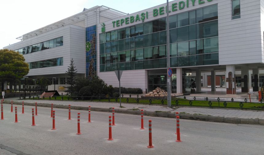 Eskişehir'de CHP'li Tepebaşı Belediyesine operasyon!