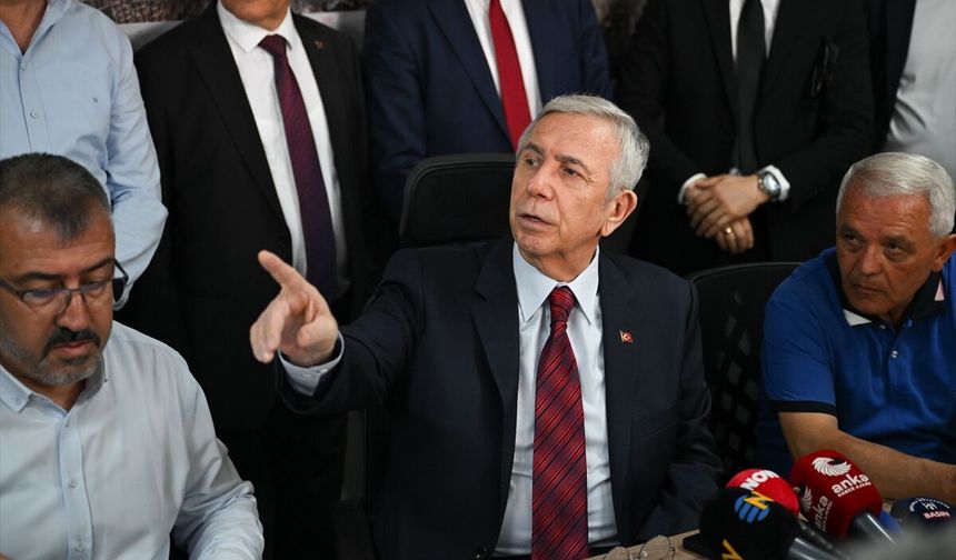 ABB’den metro mesaisi: Mansur Yavaş sahada incelemelerde bulundu