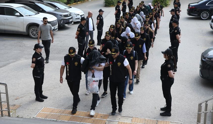 Eskişehir'deki fuhuş operasyonu: 7 tutuklama