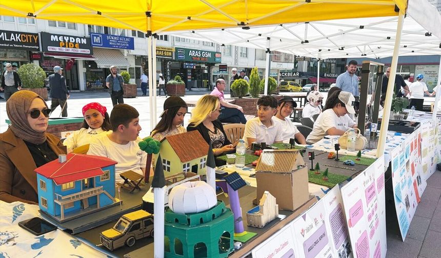 Sorgun'da öğrencilerin projeleri Bilim Şenliği'nde görücüye çıktı
