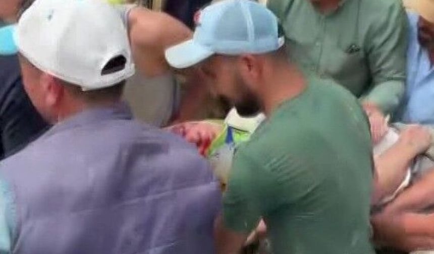 Arnavutköy'de Kule Vinç Devrildi