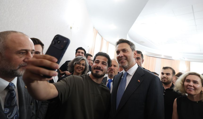 Bakan Bayraktar’dan Yeni Nükleer Santral Mesajı