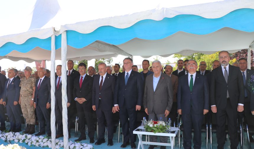 Binali Yıldırım'dan Denizcilikte Müjde!