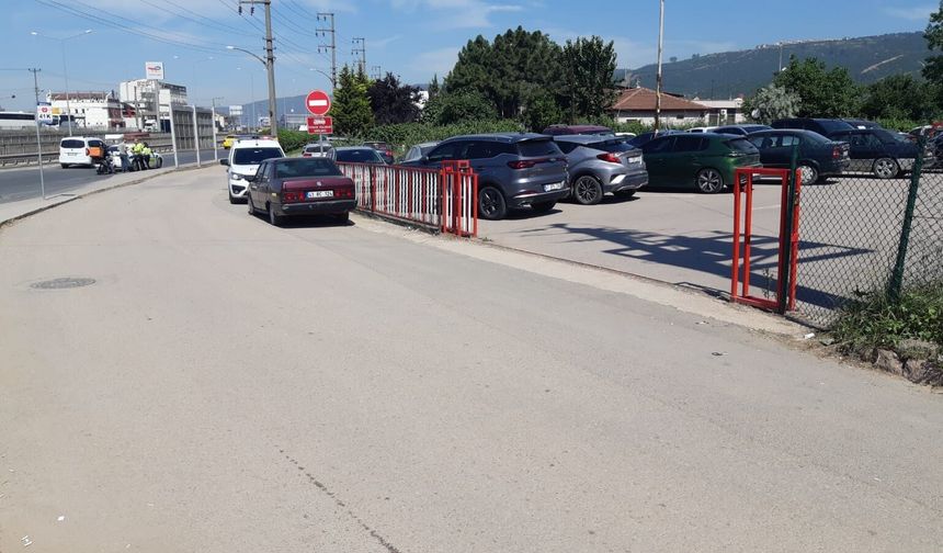 Kocaeli'de Husumetlisi Olan Kadını Bıçakladı