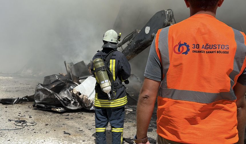 Kütahya'da çömlek üretim fabrikasında yangın çıktı